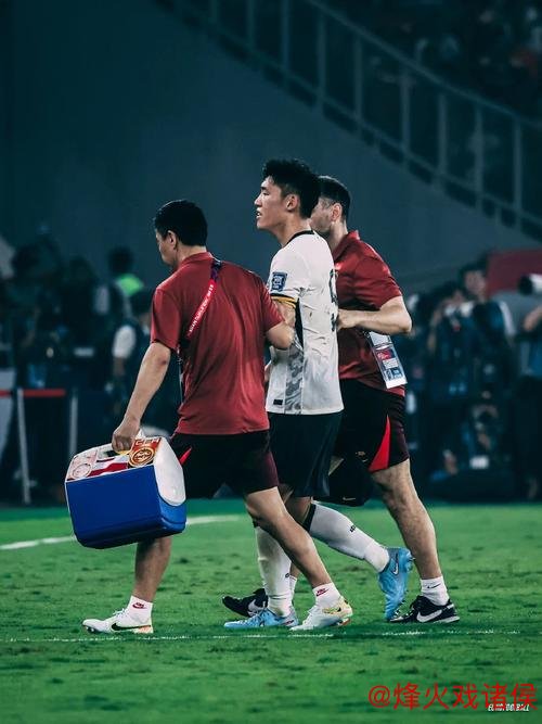 开云下载app 中超重启申花迎战深圳新鹏城 阿马杜伤愈复出归队