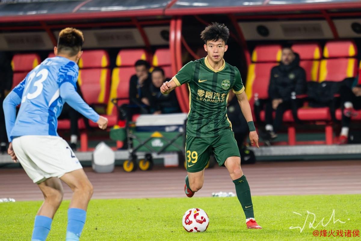 泰山迎战浙江 崔康熙誓言争胜 谈如何遏制王钰栋