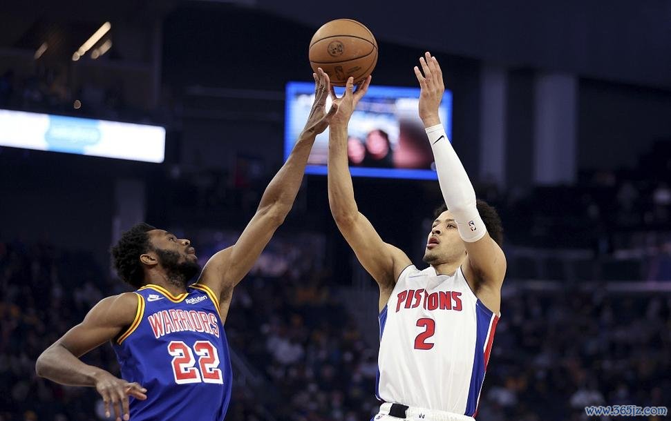 RSM精英赛道格-金60杆平纪录 与汤普森霍伊共同领先