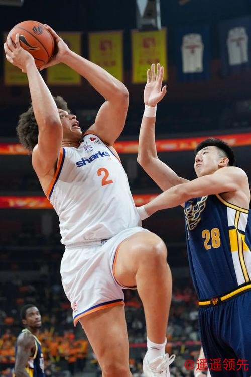 从输10分到赢40分，上海男篮是如何实现迅速反弹的？